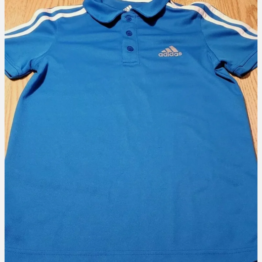 Adidas Boys Shirt Short Sleeve Size: Small 8